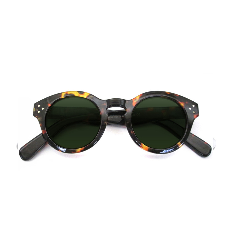 k114S - Lunettes solaires - Coloris ecaille finition brillante